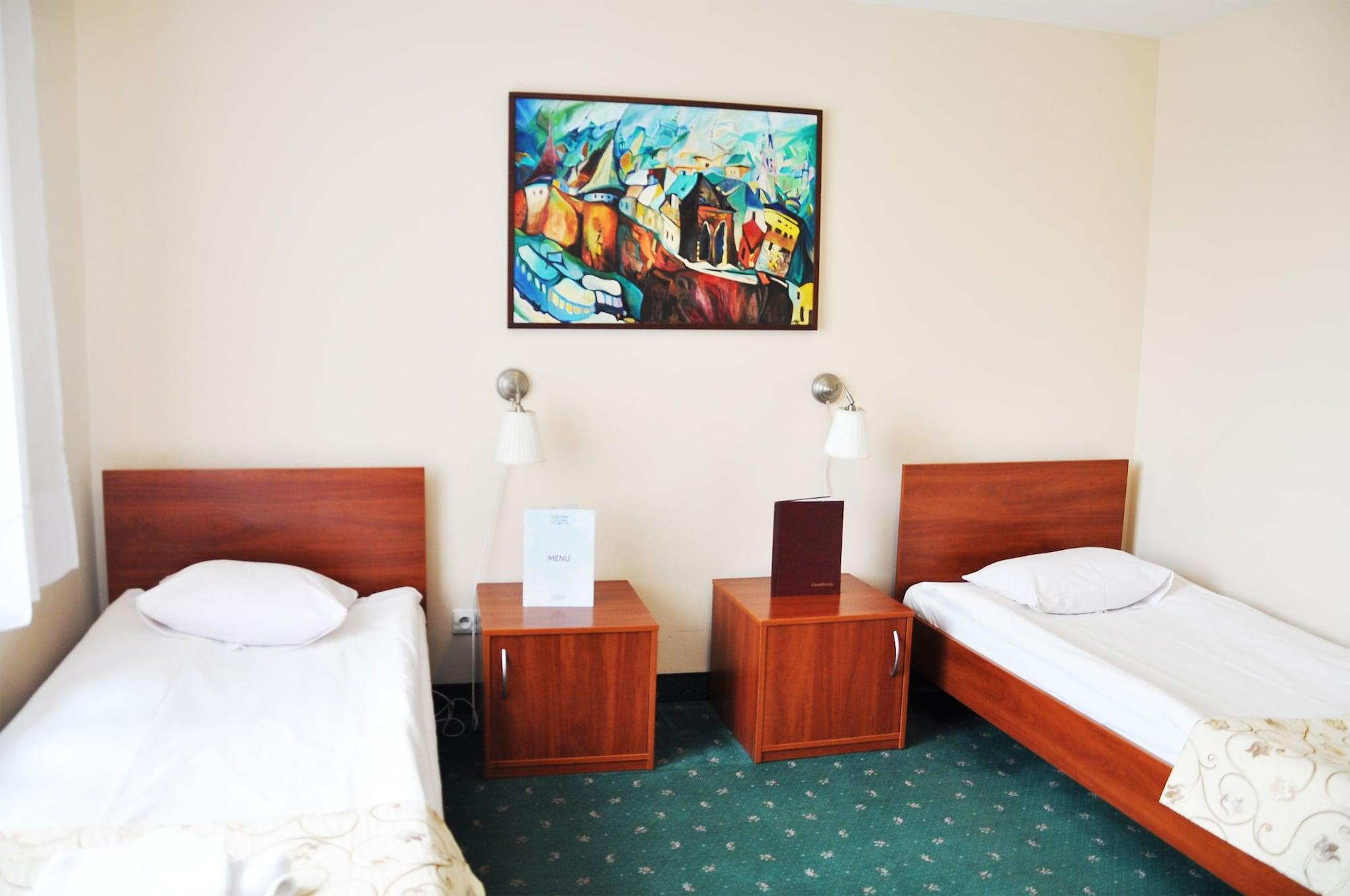 Parkhotel Economic Wielka Wies  Екстер'єр фото