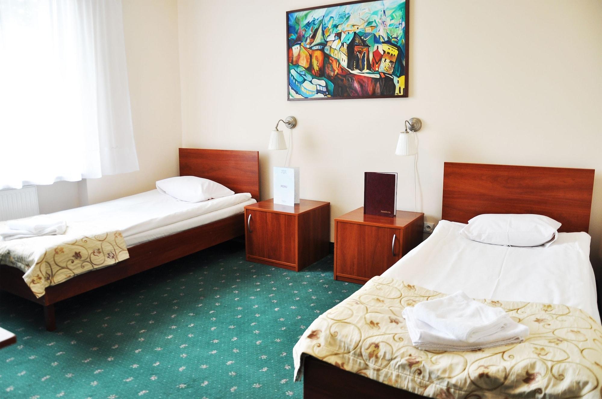 Parkhotel Economic Wielka Wies  Екстер'єр фото