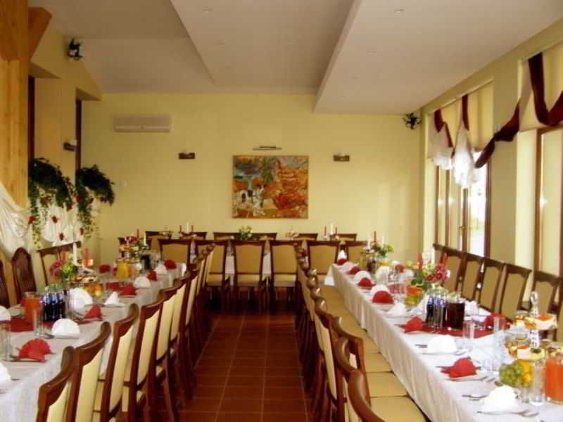 Parkhotel Economic Wielka Wies  Екстер'єр фото