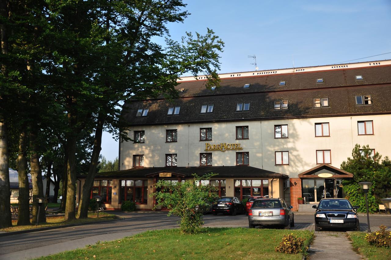 Parkhotel Economic Wielka Wies  Екстер'єр фото