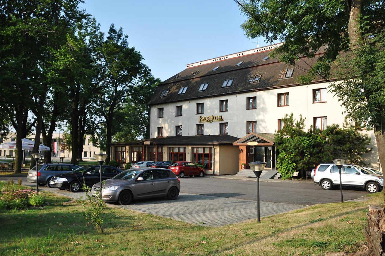 Parkhotel Economic Wielka Wies  Екстер'єр фото